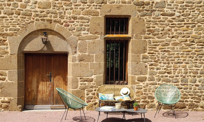 Athis-Val de Rouvre House | Domaine de la Blanchère