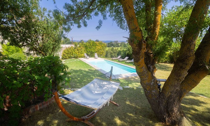 Saint-Martin-Lalande Bed & Breakfast | Domaine des Périès