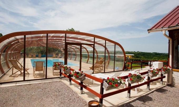 Target House | Domaine Des Grandes Cotes