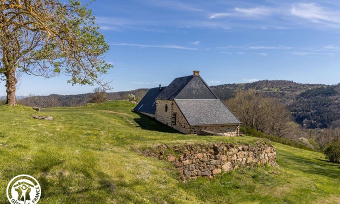 Mazoires House | Domaine des Grottes - Mazoires
