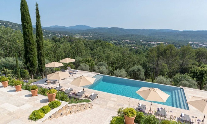 Montauroux Villa | Domaine Des Parfums - Seven Bedroom Villa, Sleeps 14