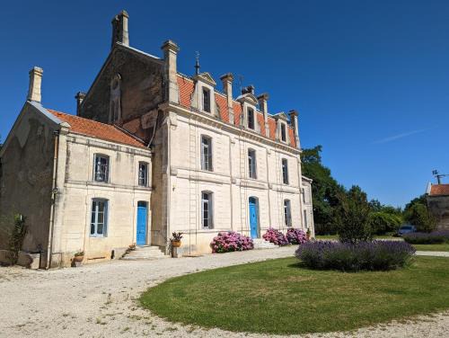 Chadurie Bed & Breakfast | Domaine du Faure