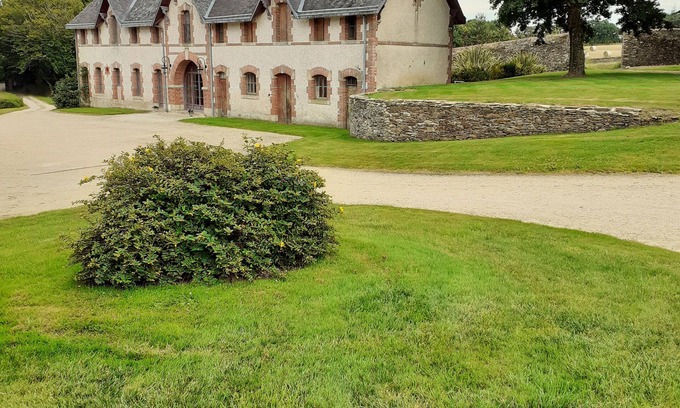 La Mothe-Achard House | DOMAINE DU PLESSIS