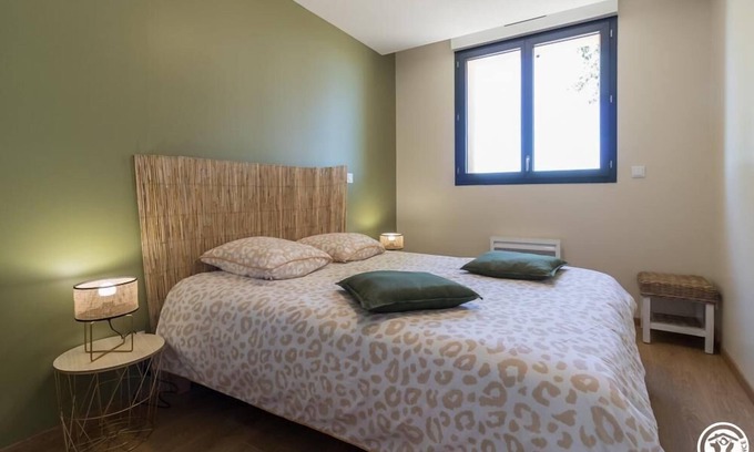 Daux Other | Domaine le Caprougeat - Nature