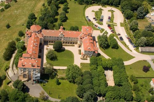 Francheville Le Bas Hotel | Domaine Lyon Saint Joseph