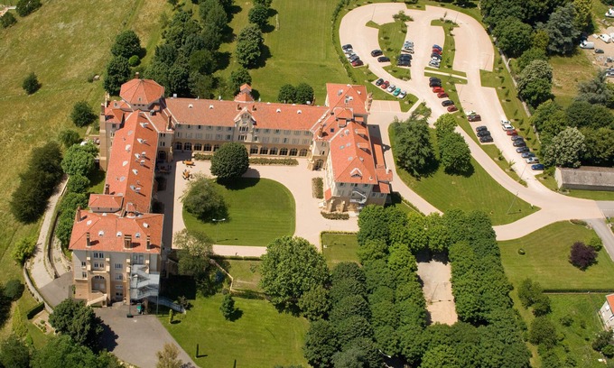 Francheville Le Bas Hotel | Domaine Lyon Saint Joseph