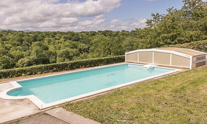 Ponlat-Taillebourg House | Domaine Ostau Montplaisant