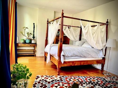 Egreville House | Domaine Poule Noire exclusif