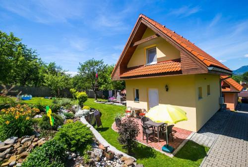 Liptovsky Trnovec House | Domceky Holiday