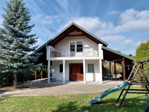 Nowa Deba Villa | Domek Chmiel II nad Jeziorem Tarnobrzeskim