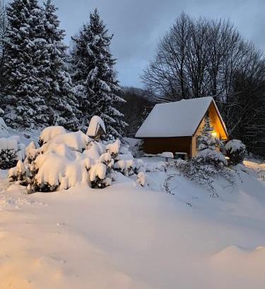 Meszna Ski Chalet | Domek górski na Polanie Goryczkowej 700 m npm - Szczyrk dojazd samochodem terenowym, w zimie utrudniony - wymagane łańcuchy