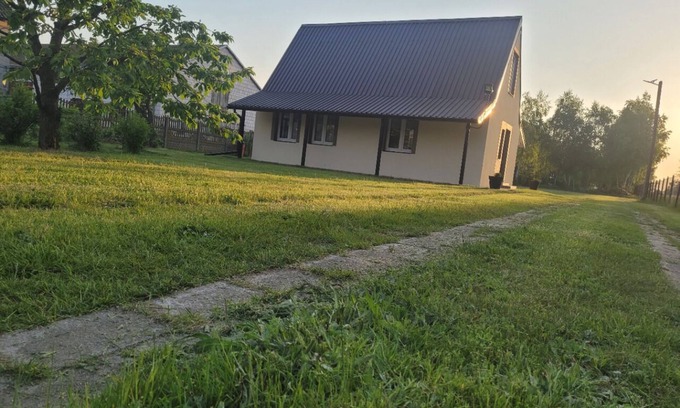 gmina Młodzieszyn Cottage | Domek nad stawem agroturystyka