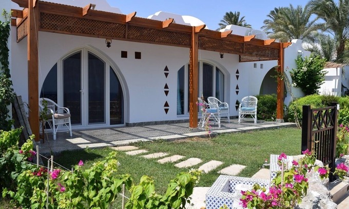 Nuweiba House | Domina Coral Bay Beach House