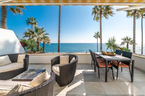 New Golden Mile Apartment | Dominion Beach Apartment