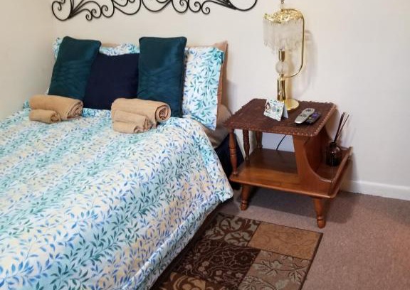 Eastchester Apartment | Dominique's Getaway NYC