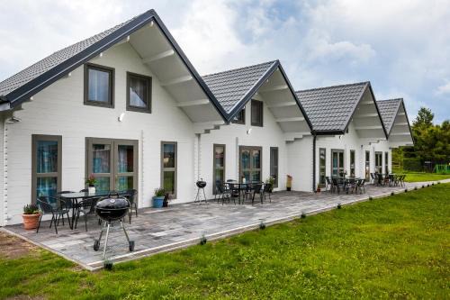 Karwienskie Bloto Drugie House | Domki Słoneczna Zatoka