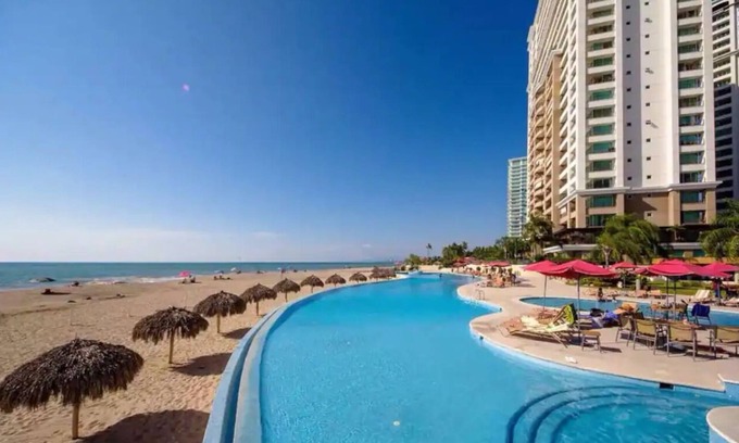 Puerto Vallarta Apartment | Domme Apartments