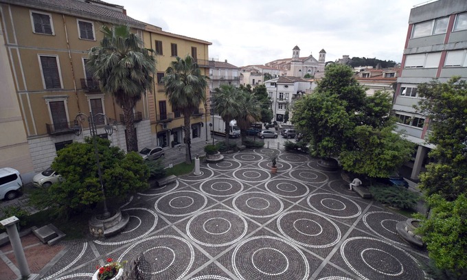 Nuoro House | Domo Peonia Bianca