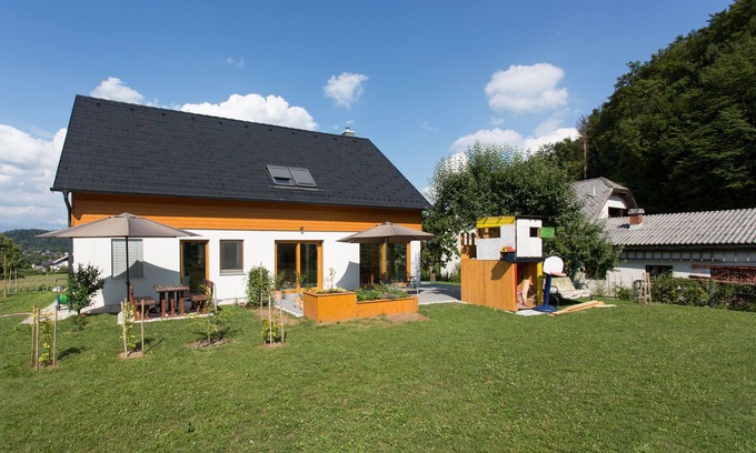 Medvode Apartment | DOMOVOJ apartments, Mountain view apartment, between Ljubljana and Bled