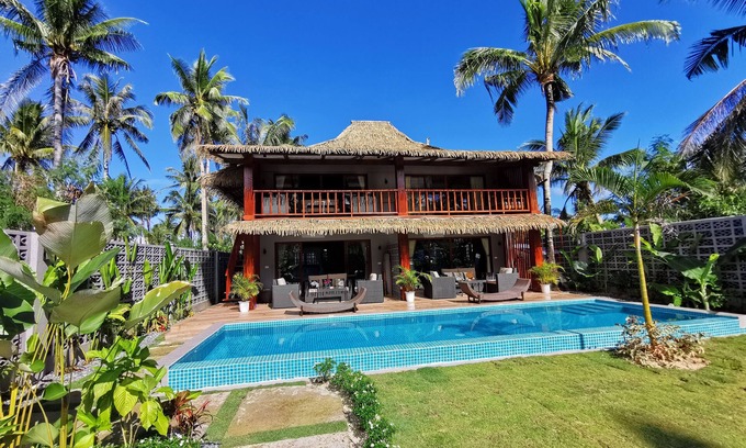 General Luna Villa | Domu Mia Villa Siargao Private 3 Bedroom Tropical Villa close to beach