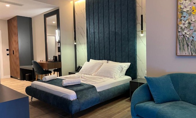 Shengjin Hotel | Domus Hotel & Apartments
