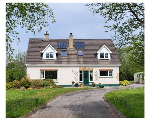Donegal House | Donegal Town, Revlin Shore and Bank Walk