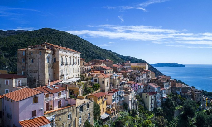 Marina di Pisciotta Hotel | DONNA ESTER