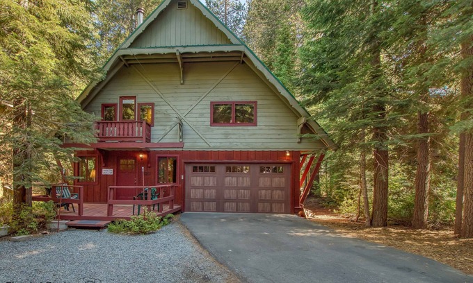 Donner Lake Woods House | Donner Lake west end home. 3 bed, 2 bath. PET FRIENDLY DLR#122
