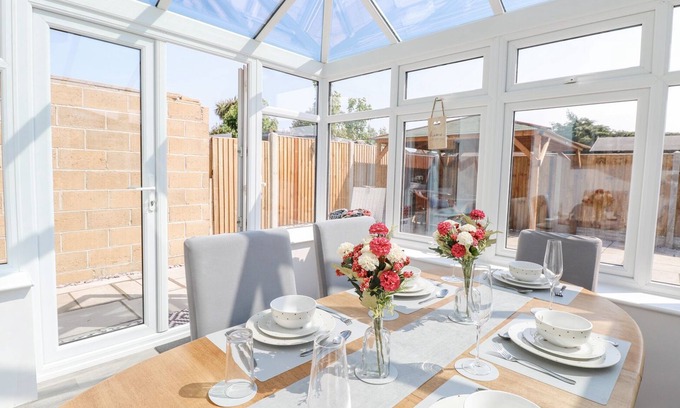 Caister-on-Sea Cottage | Donnys Plaice