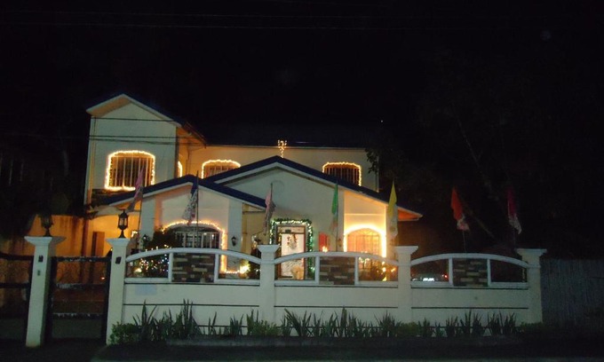 Donsol House | Donsol Aguluz Homestay