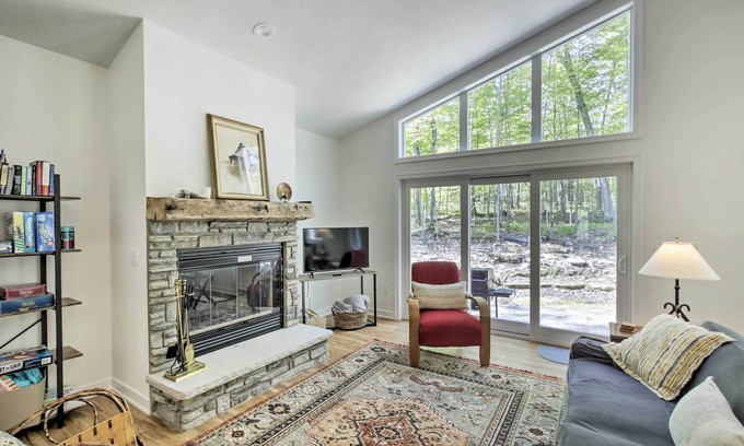 Jacksonport House | Door County Family Home: 3 Mi Whitefish Dunes