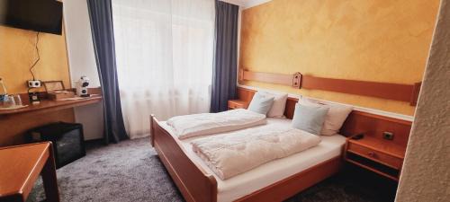 Fernwald Apartment | Doppelbett - Gästezimmer - 11min von Gießen 8,4km in Fernwald-Steinbach