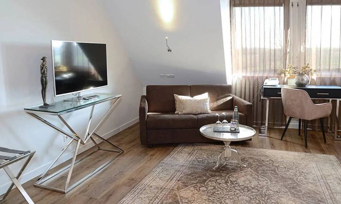 Pleisweiler-Oberhofen House | Doppelzimmer Dusche/wc Kat.2 - Landhotel Hauer