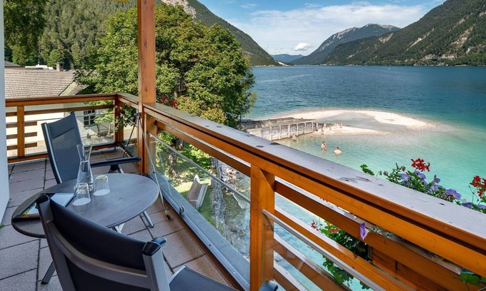 Pertisau House | Doppelzimmer Comfort Seeseite Inkl. HP Flex Früh - Travel Charme Fürstenhaus am Achensee