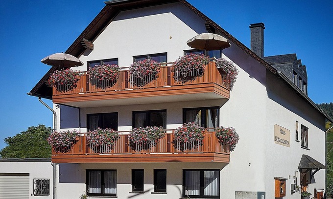 Traben-Trarbach Cottage | Doppelzimmer 8 - Gäste- und Weinhaus Haus Schatzgarten