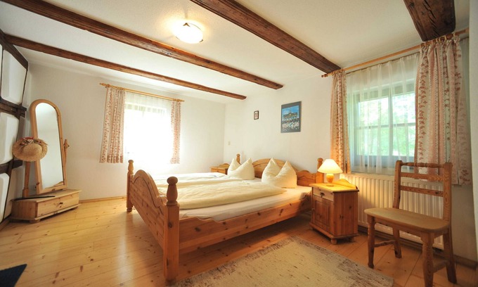 Rosenbach/Vogtl. House | Doppelzimmer - Braunes Zimmer - Gasthof Teichmühle