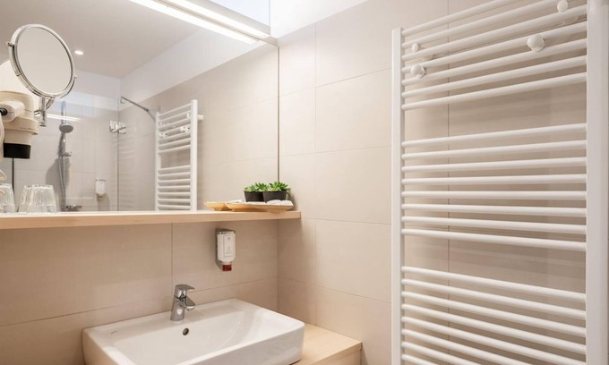 Neusiedl am See House | Doppelzimmer"comfort" - Hotel Wende