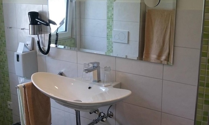 Bad Bertrich House | Doppelzimmer Deluxe Ohne Balkon - Hotel Haus Hohenzollern/haus Ambiente