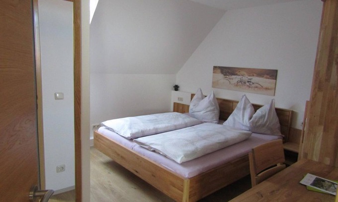 Welten Other | Doppelzimmer, Dusche, WC, Nichtraucher - Urlaub am Bauernhof, Cziglar-benko