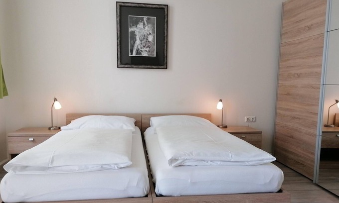 Fohnsdorf Cottage | Doppelzimmer, Dusche, WC, - Gästehaus Karl August
