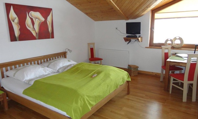 Kolsassberg Apartment | Doppelzimmer Hundskopf - Feriendorf Schweiger