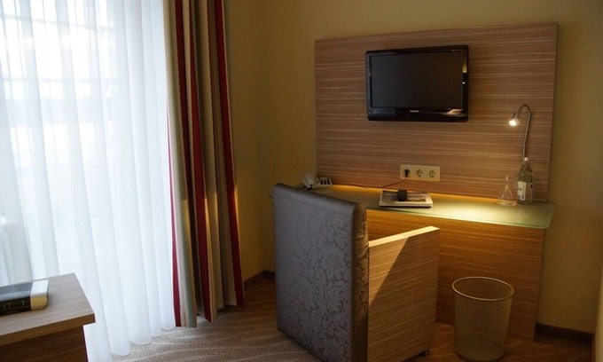 Kyritz Apartment | Doppelzimmer Komfort, Ohne Seeblick, Dusche/wc