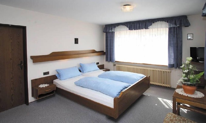 Freiamt Apartment | Doppelzimmer mit 17 qm, Max. für 2 Personen