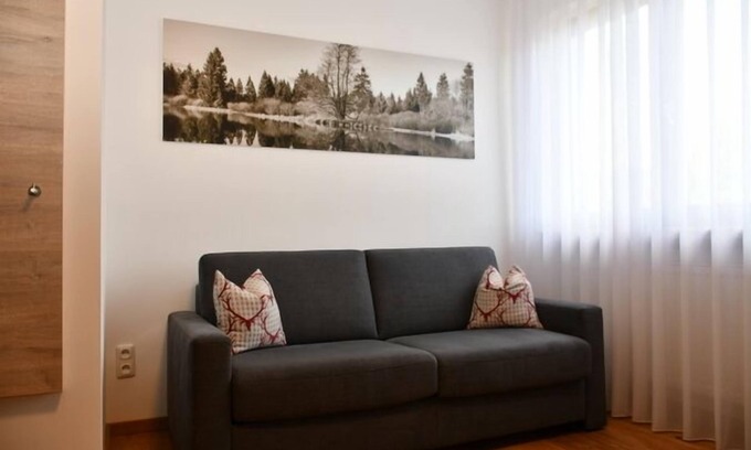 Bermuthshain Apartment | Doppelzimmer mit Frühstück