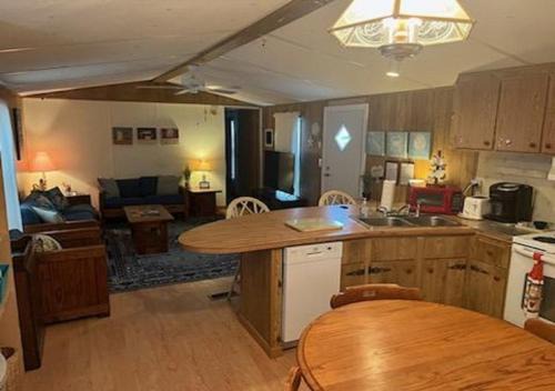 Montego Bay House | Dorothy and Johns Ocean City Md Vacation Home Sleeps 8 - 3 bedrooms 2 full bath