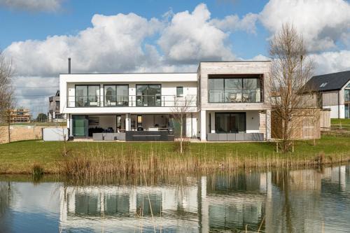 Holworth House | Dorset Creek BR10 Silverlake Dorset