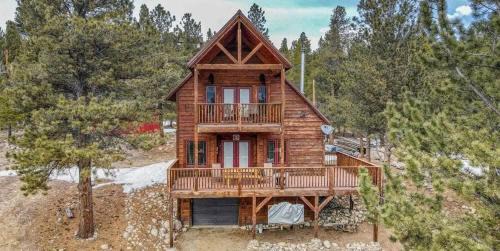 Twin Lakes House | Doty's River Inn is a Peaceful 3bd in Twin Lakes