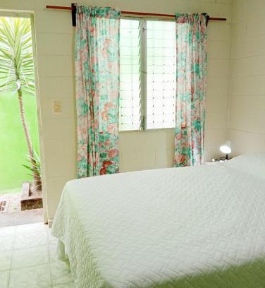 San Salvador House | Double Bed