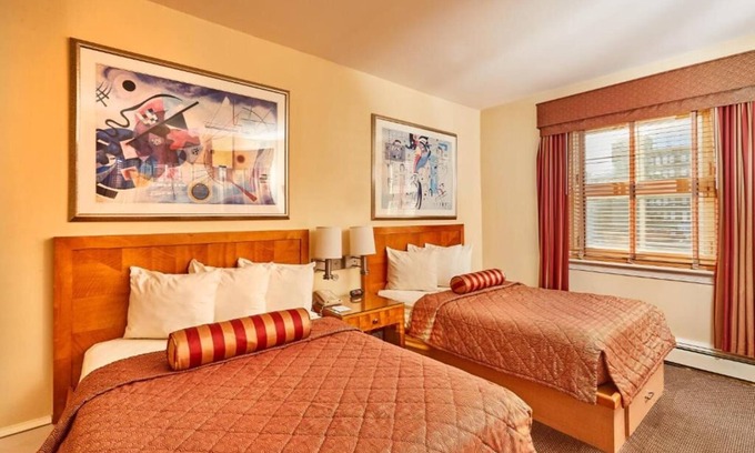Gayborhood Hotel | Double Full Comfort, The Alexander Inn, Charming Philly Streets