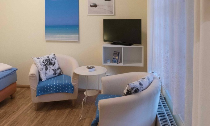 Lutherstadt Wittenberg Cottage | Double room 3 online - Pension im Adventhaus